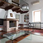 Vittoria Holiday home *