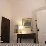 Vittoria Holiday home
