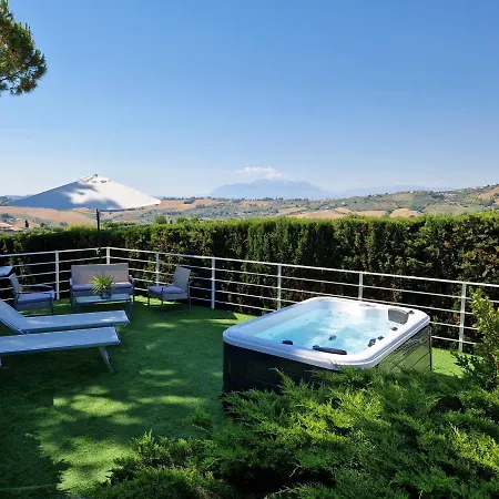 Vittoria Ferienhaus Città Sant'Angelo
