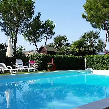 Vittoria Ferienhaus Città Sant'Angelo