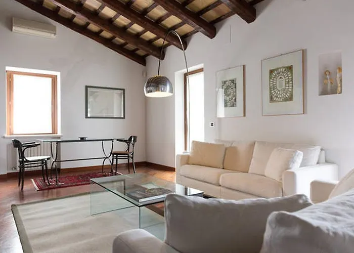 Vittoria Holiday home